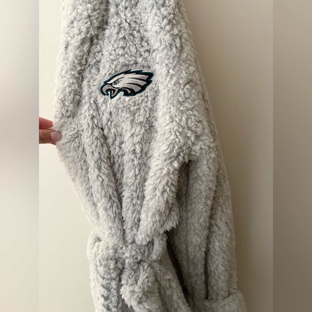 Philadelphia Eagles Gray Fleece Robe